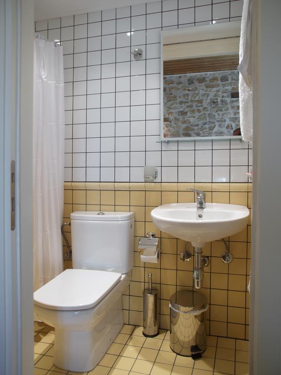 Oihalia Guesthouse Fidhákia Chambre photo