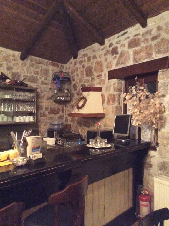 Oihalia Guesthouse Fidhákia Extérieur photo