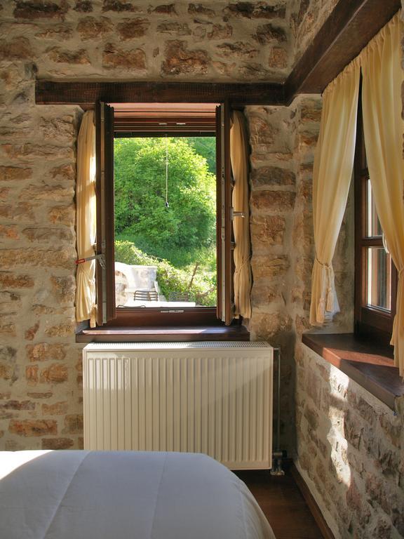 Oihalia Guesthouse Fidhákia Chambre photo