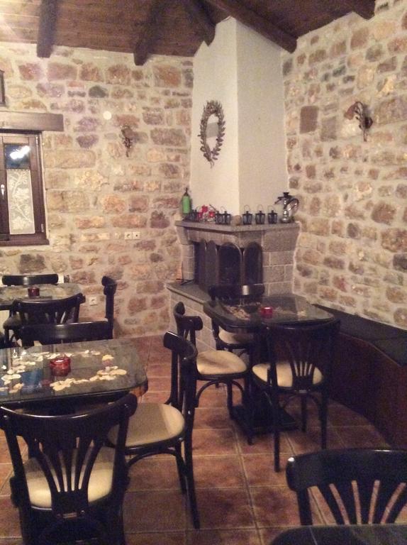 Oihalia Guesthouse Fidhákia Extérieur photo