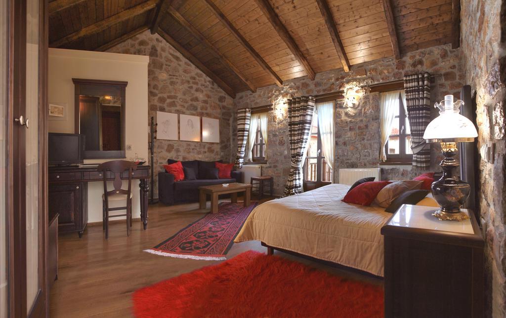 Oihalia Guesthouse Fidhákia Extérieur photo